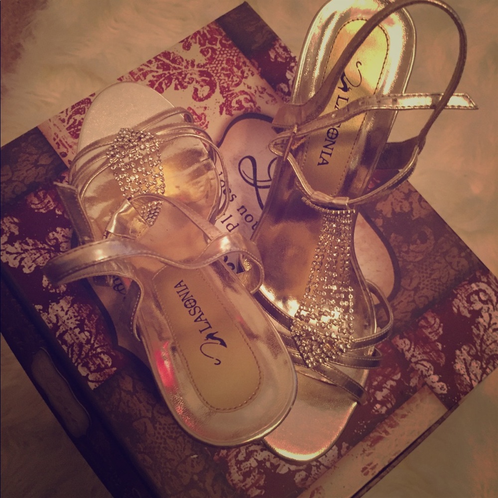 Gold heels!